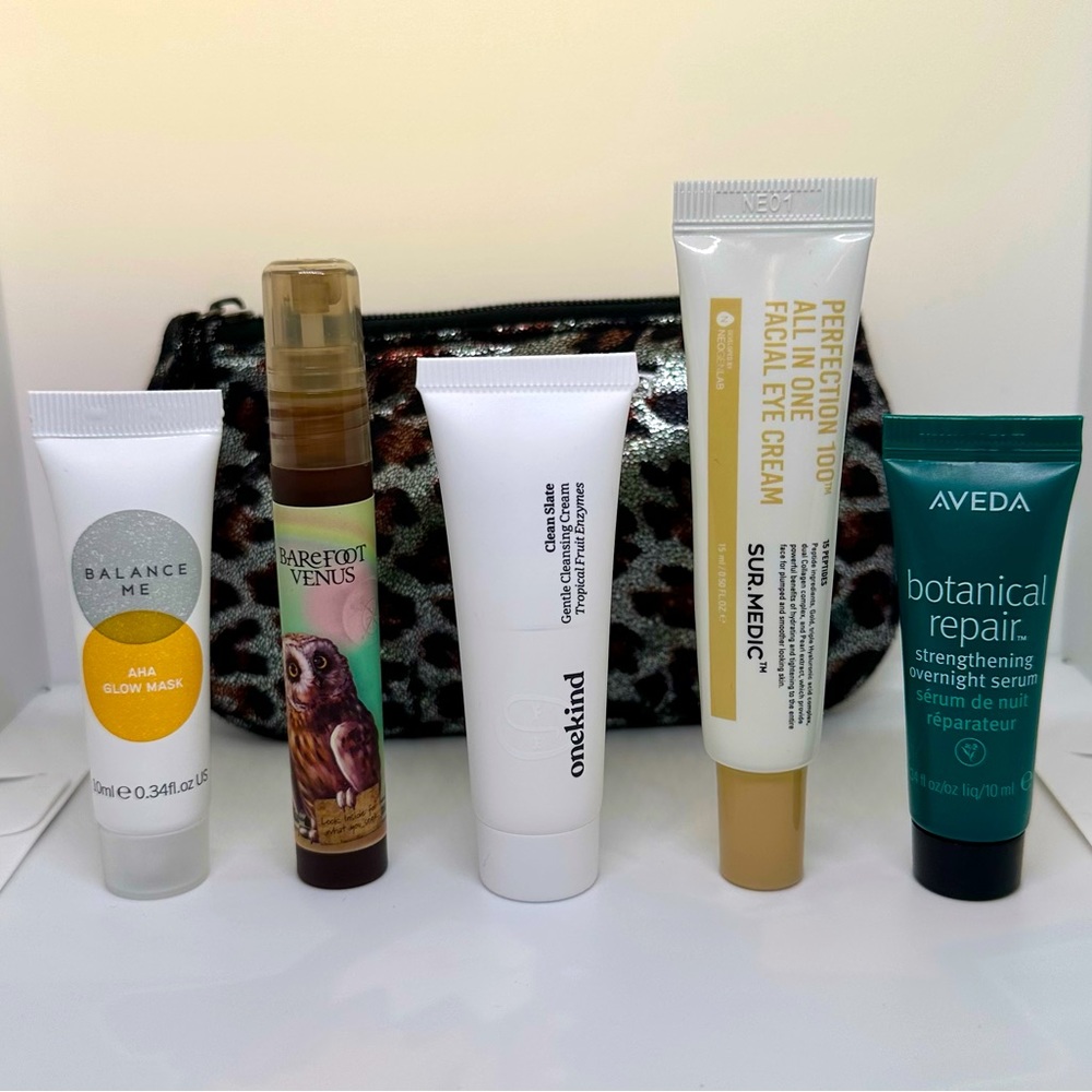 Beauty Bundle W/ Victoria’s Secret Cosmetic Bag - Eye Cream, Glow Mask, Body Oil